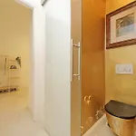 Casa *