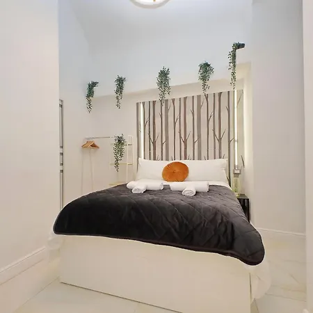 Casa *