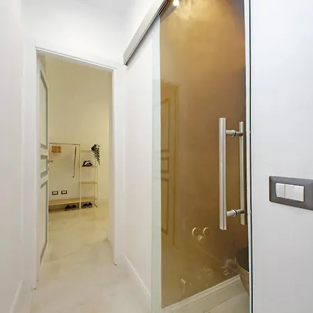 Casa * Róma